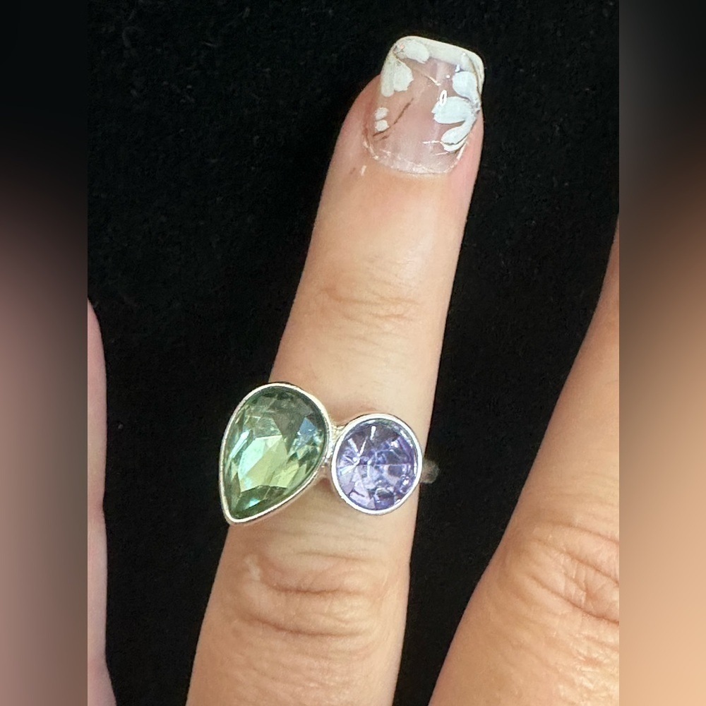 Beautiful Ring Size 7.25